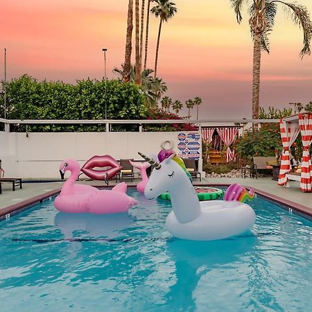 Hotel Float Palm Springs Exterior foto